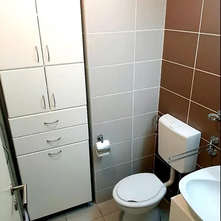 Apartment Purple *